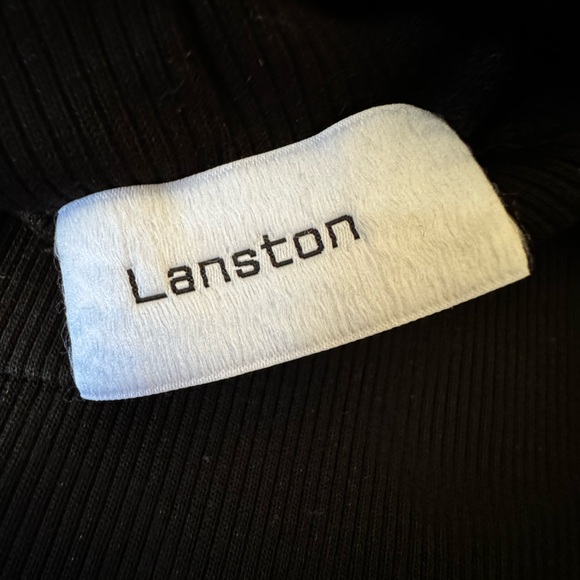 LANSTON black ribbed mock-neck long sleeve crop top - Picture 4 of 5